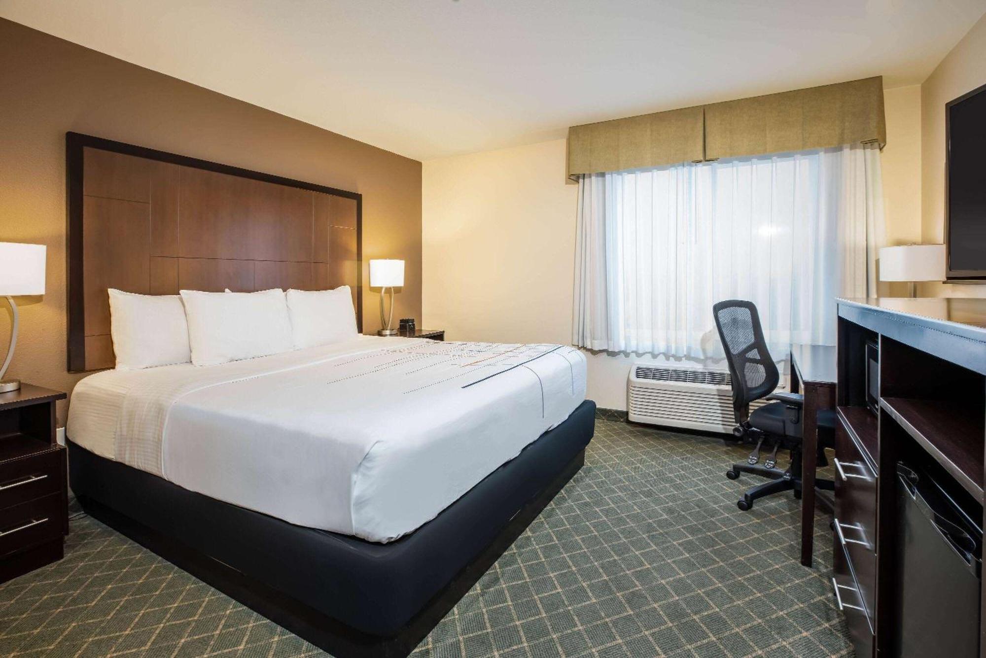 La Quinta By Wyndham Portland Airport Hotel Ngoại thất bức ảnh
